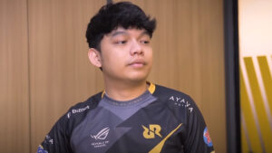 Rrq Hoshi Coach Acil Says He'Ll Be Watching Mpl My And Ph For New Strategies Screenshot of acil in mpl id s7 rrq reveal video