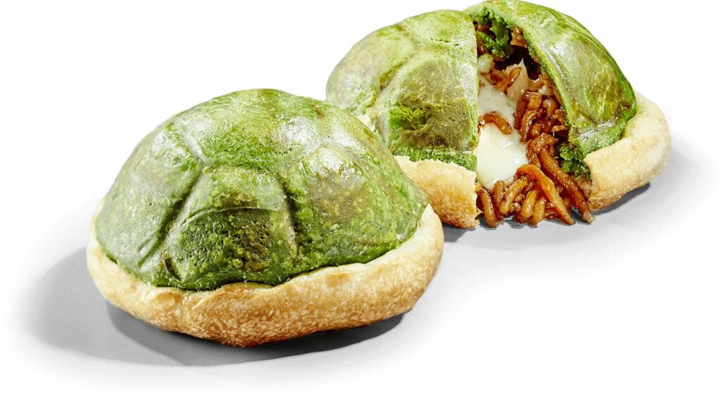 Here's what the inside of Japan's Super Nintendo World looks like Green Shell Calzone Filled with Yakisoba & Cheese, SUper Nintendo World