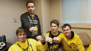 Dota 2 The International 2011's winning team, Natus Vincere featuring Puppey, Dendi, and, XBOCT in one of the first Dota 2 documentaries, "free to Play".