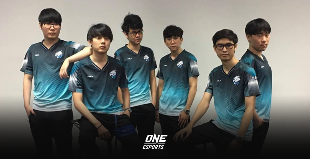 จาก Hero สู่ Champion