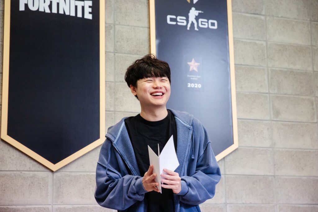 LCK Mùa Xuân 2021 - Tuần 10: Đánh bại DRX với tỷ số 2-0, GEN chiếm thế thượng phong tại Playoffs