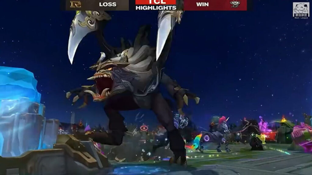 Cho'Gath đang phô diễn sức mạnh với thành tích toàn thắng tại các giải đấu chuyên nghiệp