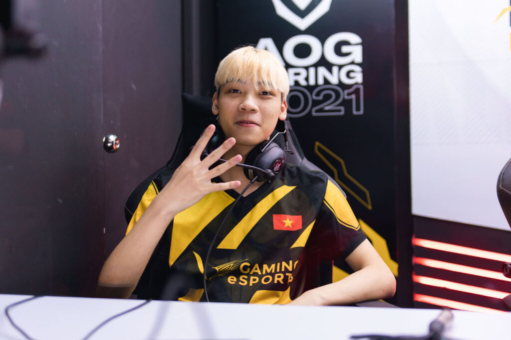 VGM Quỷ Long: 'V Gaming tự tin 100% sẽ vượt qua vòng bảng AWC 2021' V Gaming BirdLB