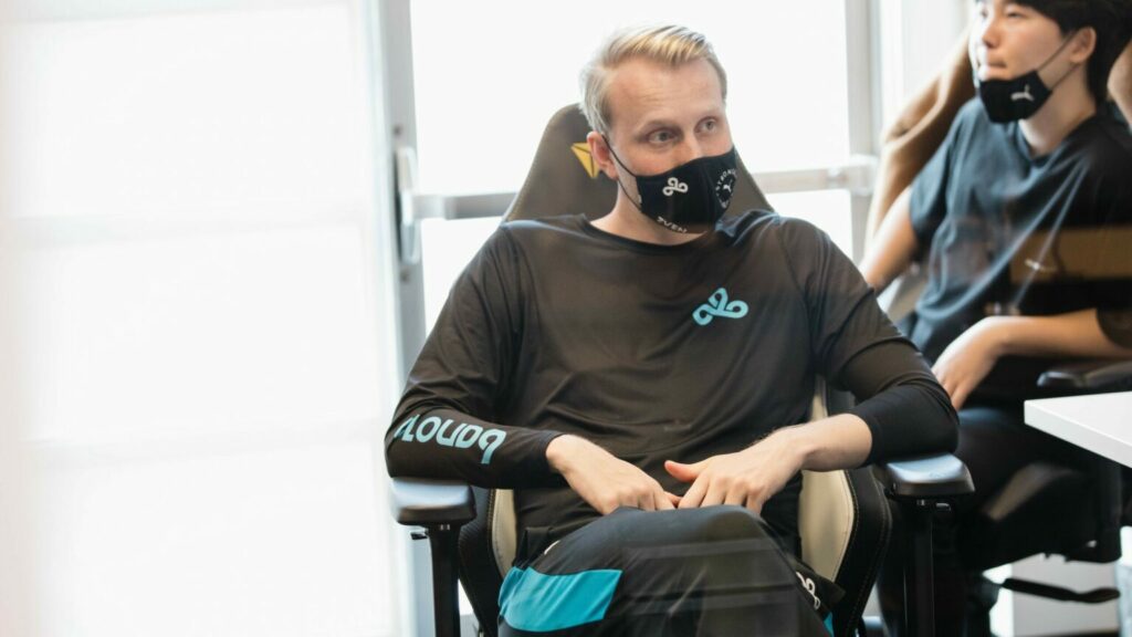 Cloud9 Zven: 'Thật khó để cải thiện trình độ LCS khi thi đấu ở Academy'