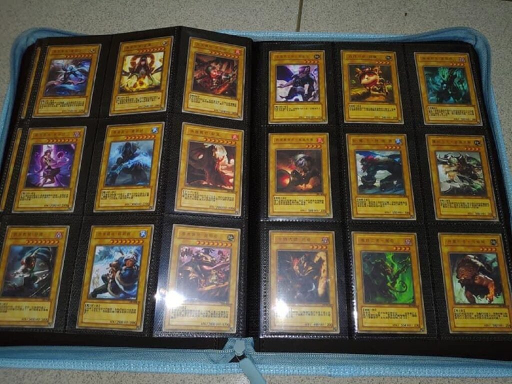 Chàng game thủ khoe bộ sưu tập bài magic cực kỳ công phu về các tướng LMHT Bài Magic LMHT