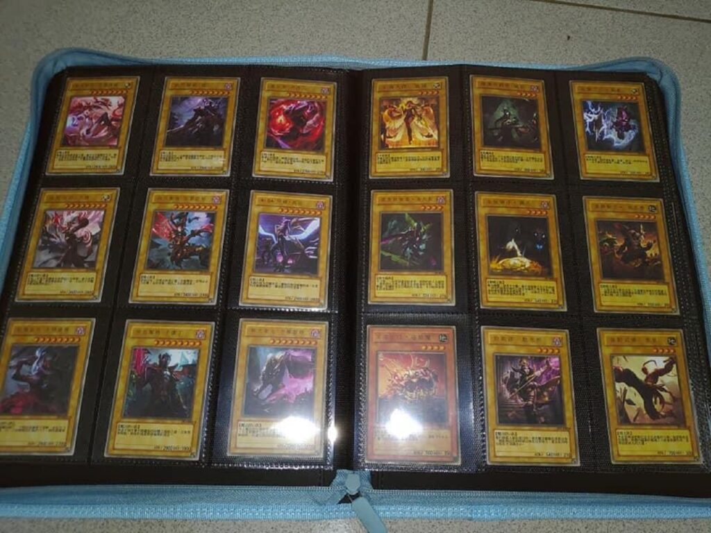 Chàng game thủ khoe bộ sưu tập bài magic cực kỳ công phu về các tướng LMHT Bài Magic LMHT