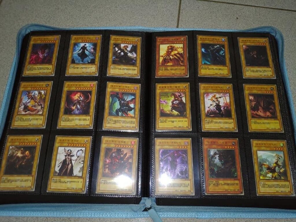 Chàng game thủ khoe bộ sưu tập bài magic cực kỳ công phu về các tướng LMHT Bài Magic LMHT