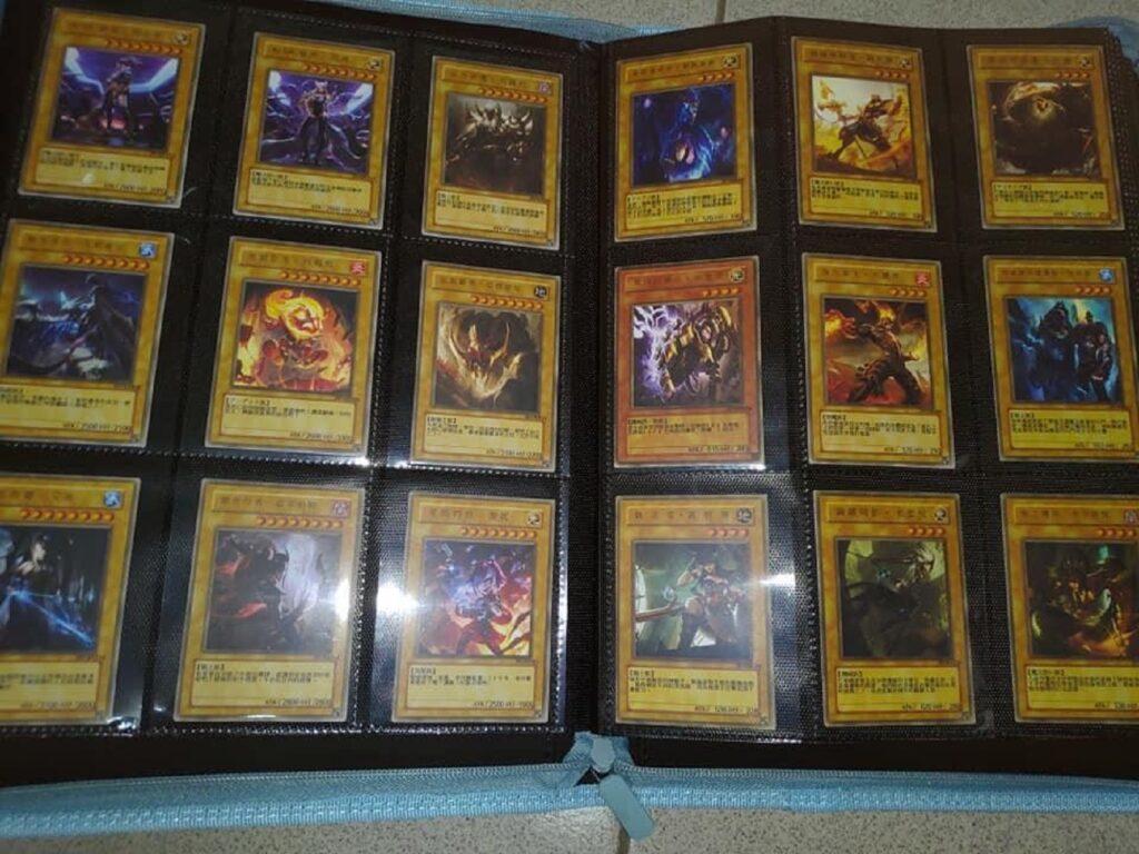 Chàng game thủ khoe bộ sưu tập bài magic cực kỳ công phu về các tướng LMHT Bài Magic LMHT