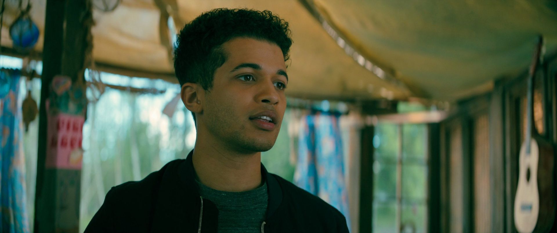 Films Et Séries Tv Avec Jordan Fisher To All the Boys star Jordan Fisher wants to be a Valorant agent